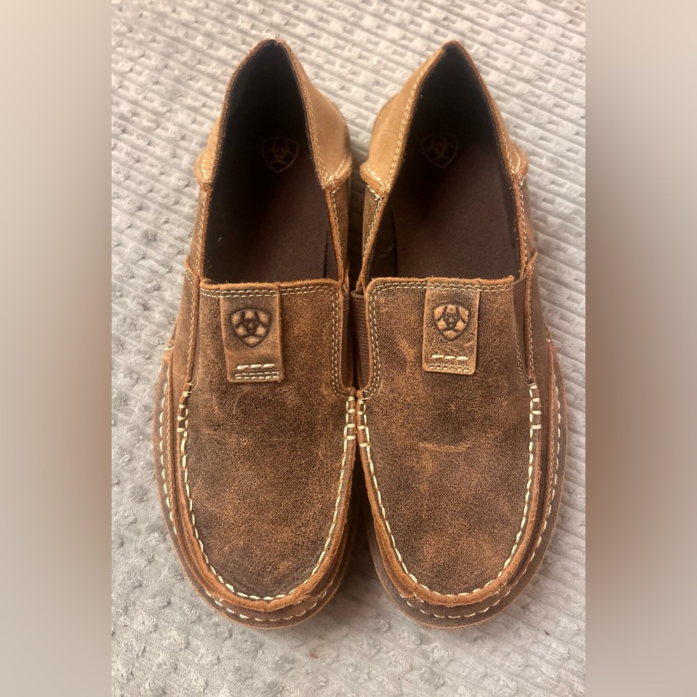 Ariat Cruisers